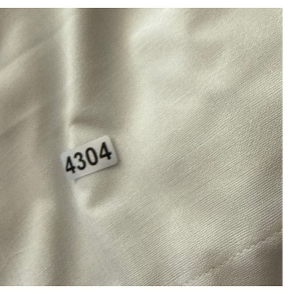 Seven Wonders Off White High Waisted Belted Shorts Lace Trim Pleated Size M US 6 - Picture 13 of 13